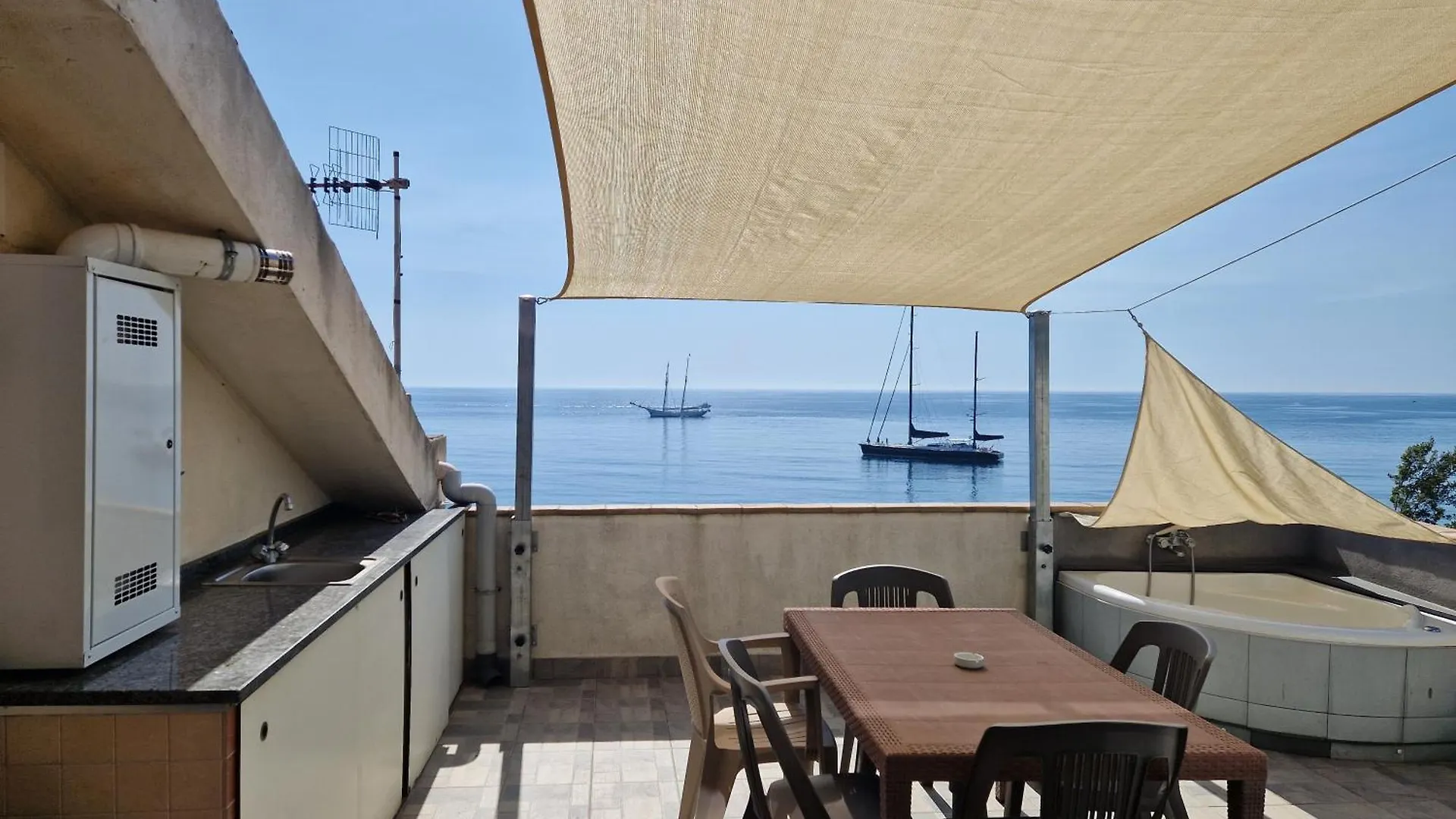 Santanna Penthouse - Fondachello-Apartments Com Riposto